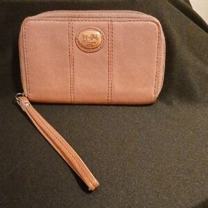 Coach Peach Color Leather Wristlet , 6" X4" Card Wallet Zipper Closure Card &cas
